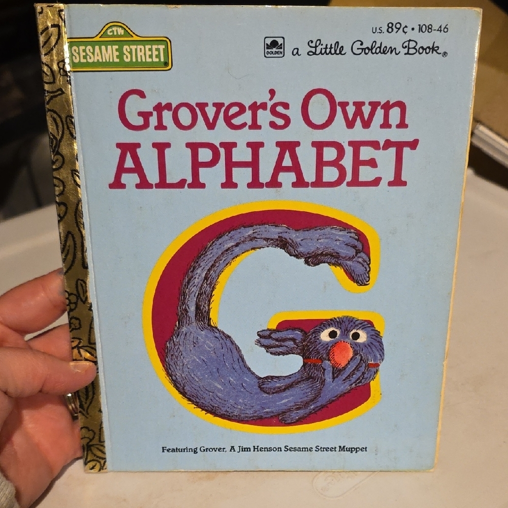 Sesame Street Grover's Own Alphabet Book - Blue and Purple